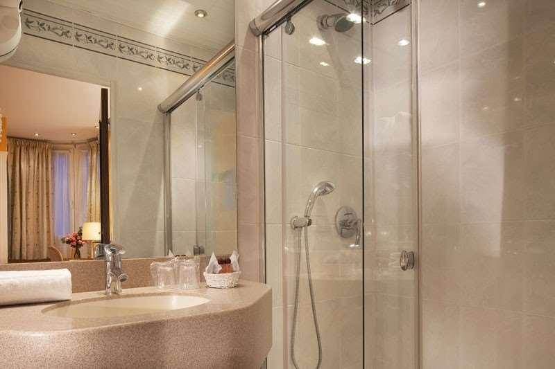 Cecilia Arc De Triomphe Hotel Paryż Pokój zdjęcie